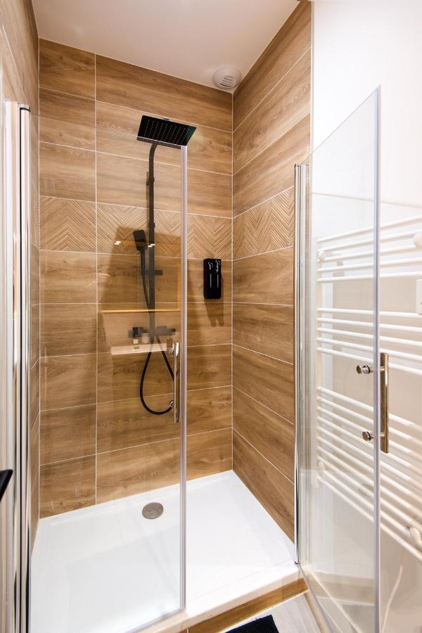 Magnifique T3 Totalement Renove, Hypercentre Rochefort, Arrivee Autonome ! Dış mekan fotoğraf